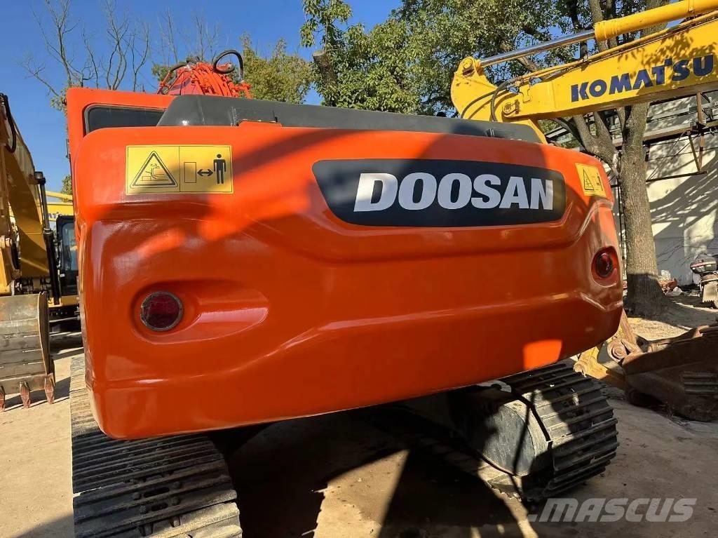 Doosan DX225LC-9C Crawler excavators