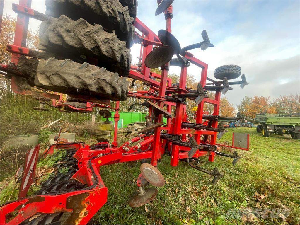 Horsch Tiger 6 LT Cultivators