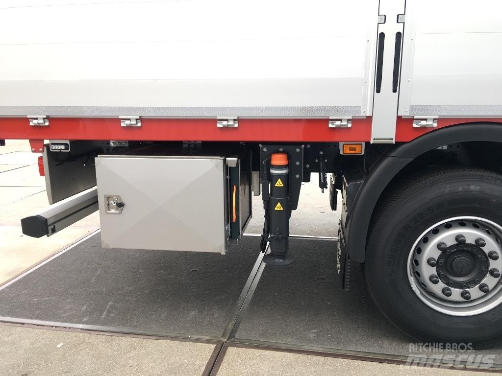 Scania R 500 LB Crane trucks