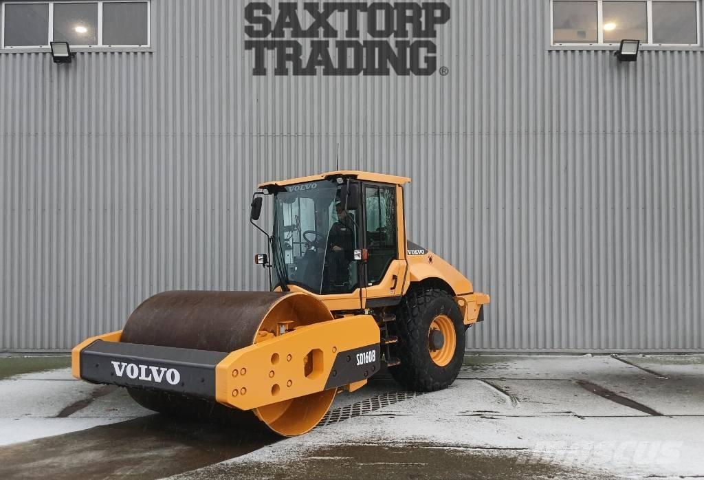 Volvo SD160 B, Vält Pneumatic tired rollers