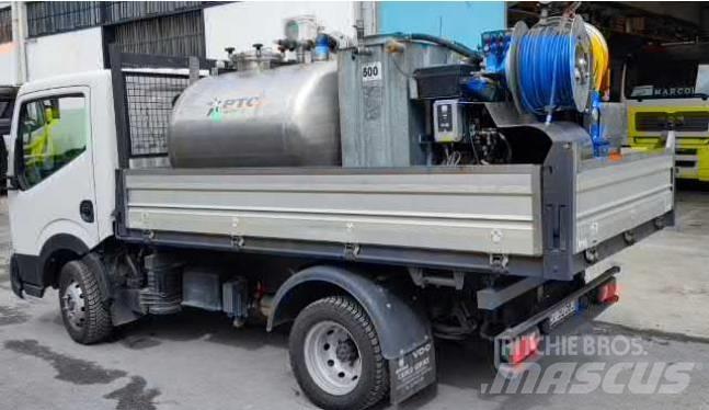 Nissan CABSTAR 35.12 Box body trucks