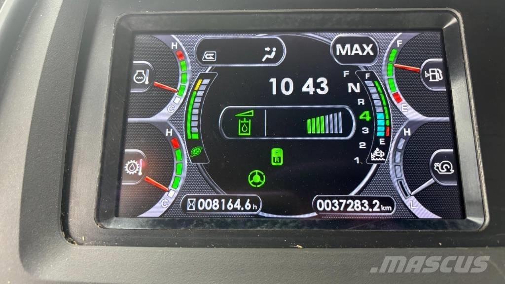 Komatsu WA 320-8 Wheel loaders