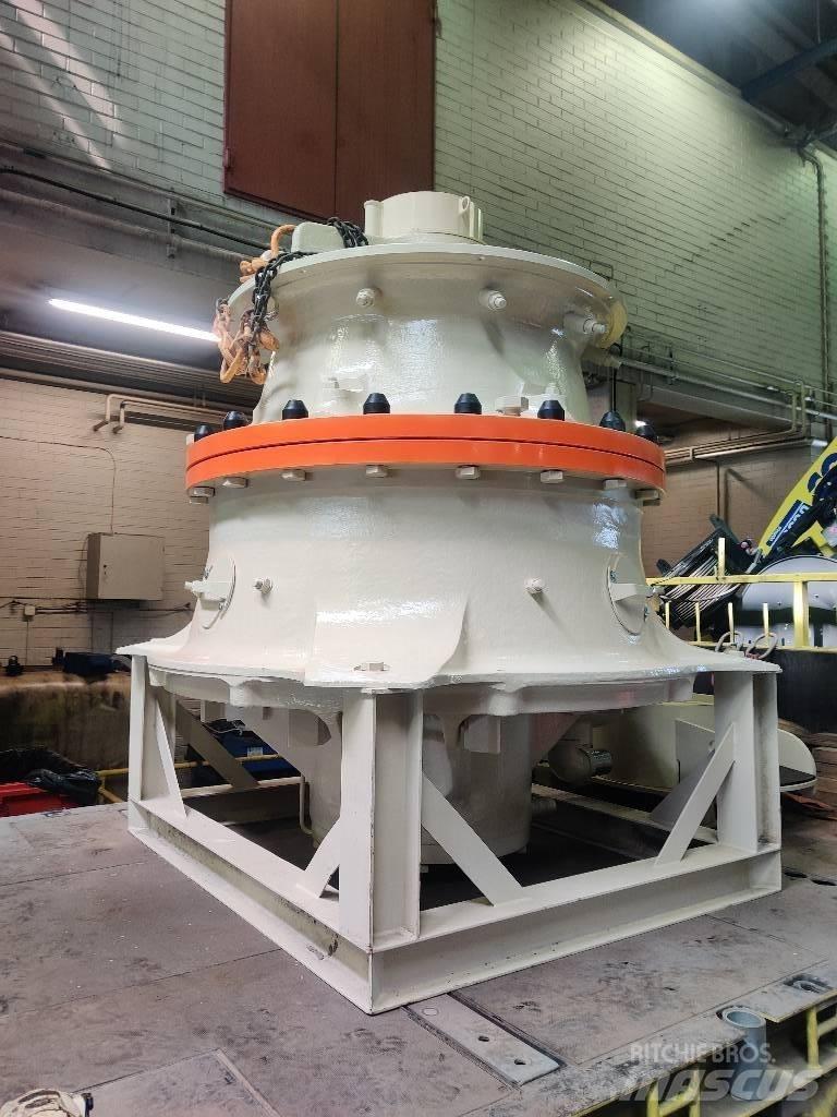 Metso GP220 Crushers