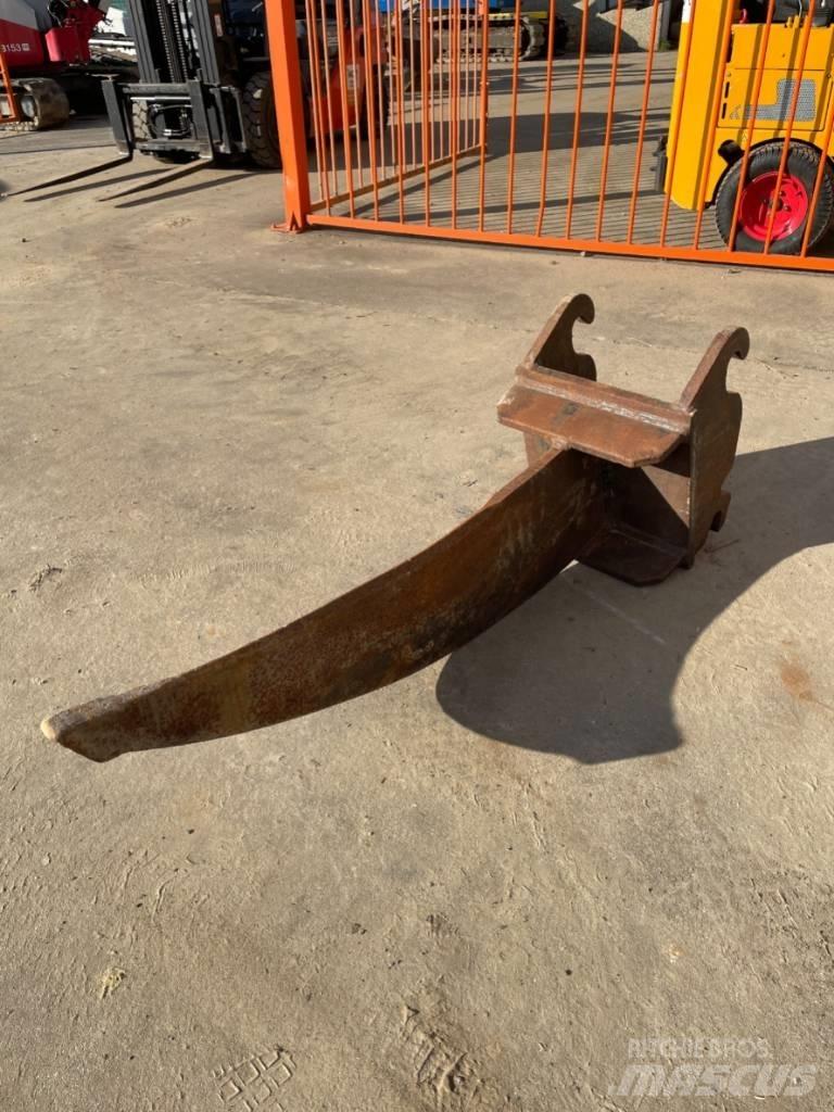  Ripper  CW10 Scarifiers