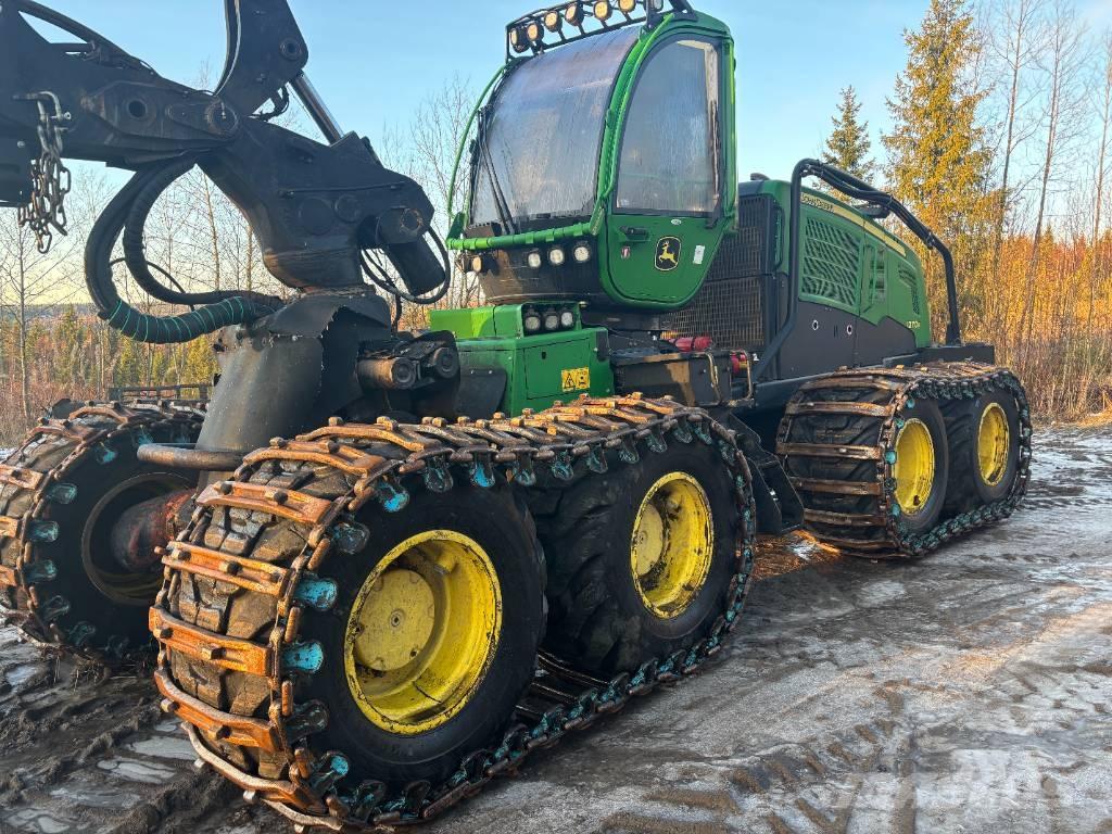 John Deere 1270 E Harvesters
