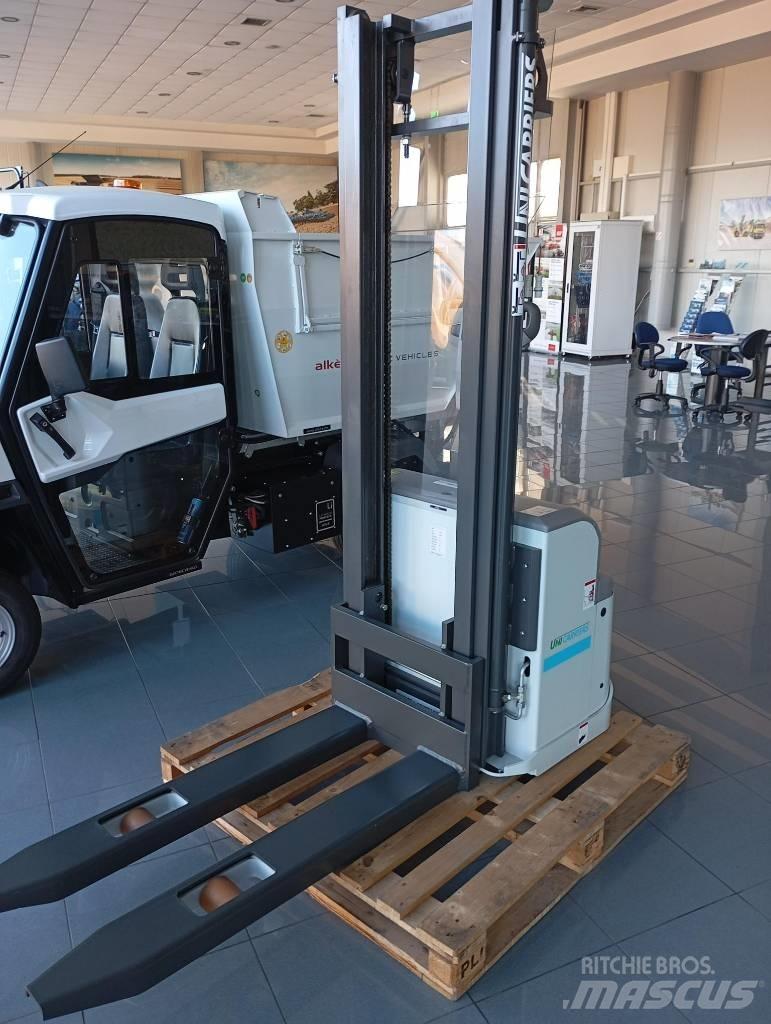 UniCarriers PS 125 Self propelled stackers