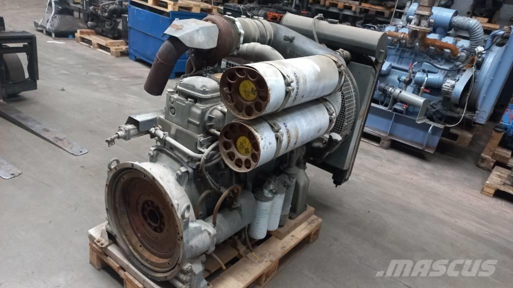 Volvo TD100 Engines