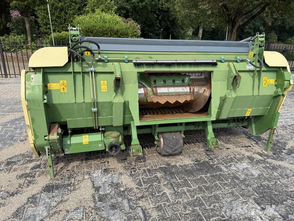 Krone E-FL 3001 Self-propelled foragers