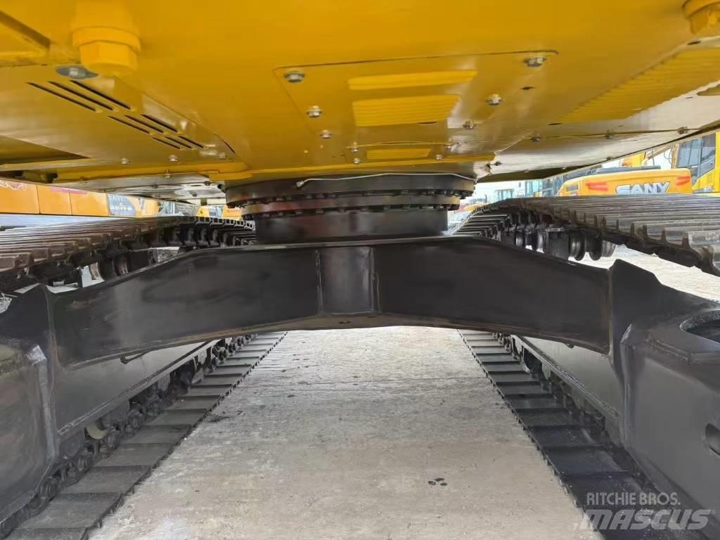 Komatsu 160-7 Crawler excavators