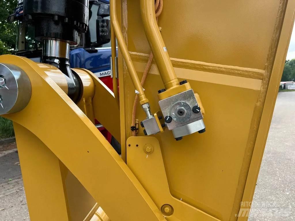 CAT 350 Next Gen Crawler excavators