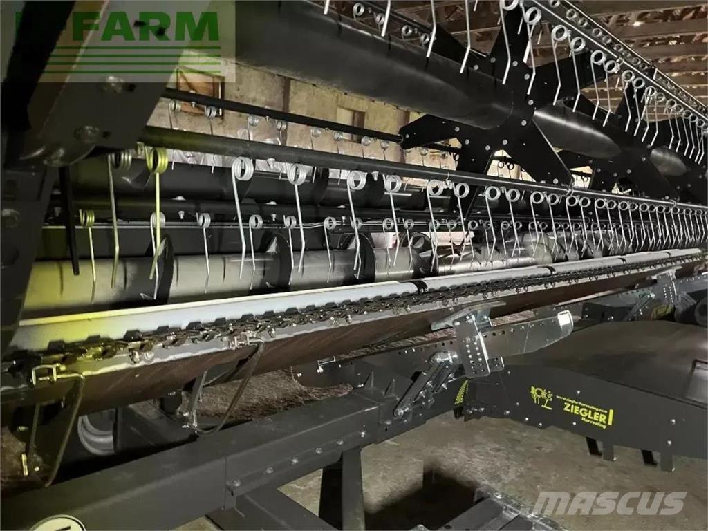 Fendt 6335 c Combine harvesters