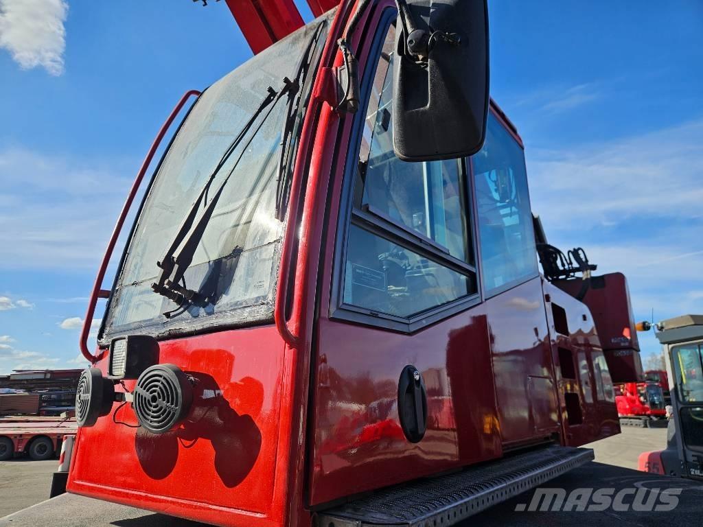 Terex Demag AC 40-1 All terrain cranes