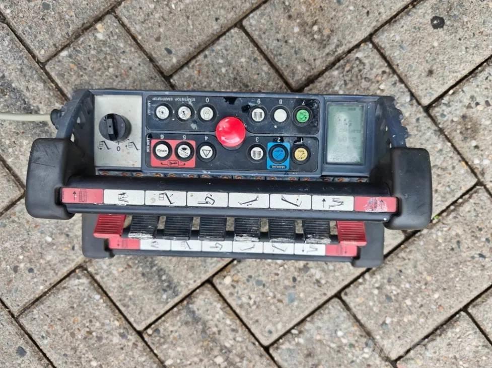 JLG X20JP Articulated boom lifts