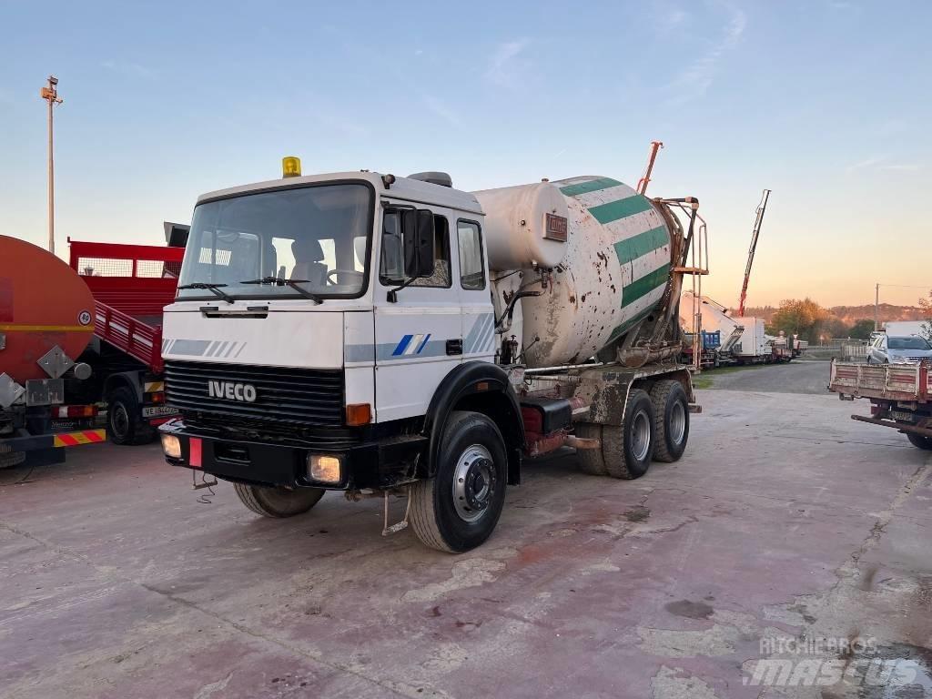 Iveco 330-30 Concrete trucks