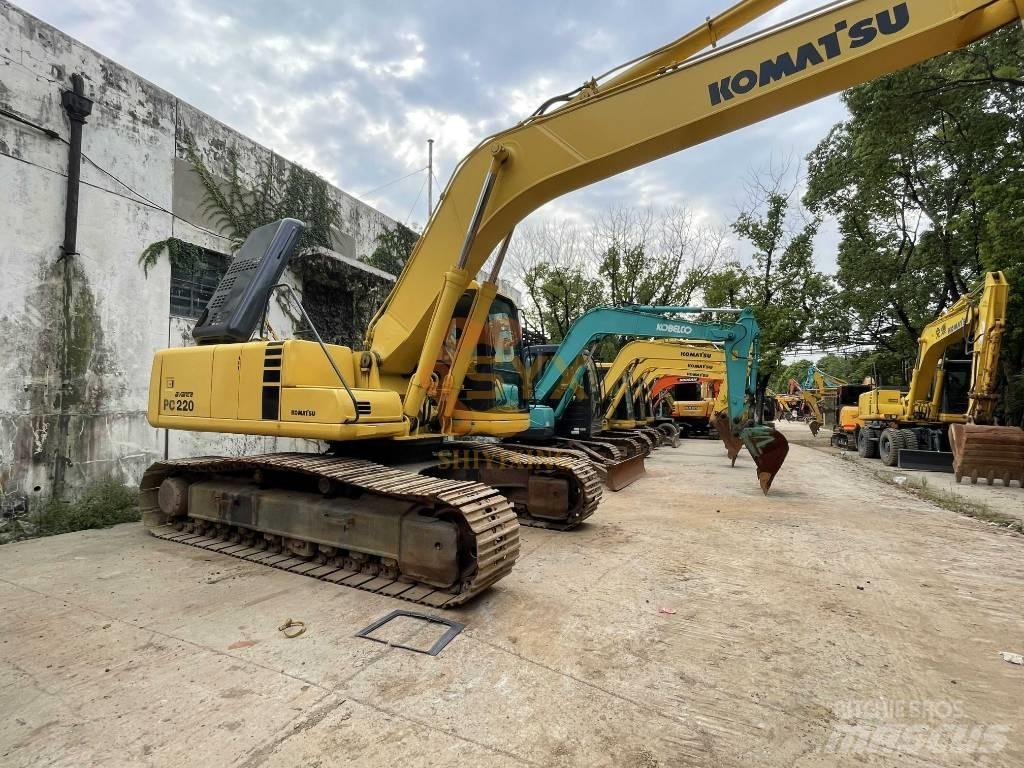 Komatsu PC 220-6 Crawler excavators