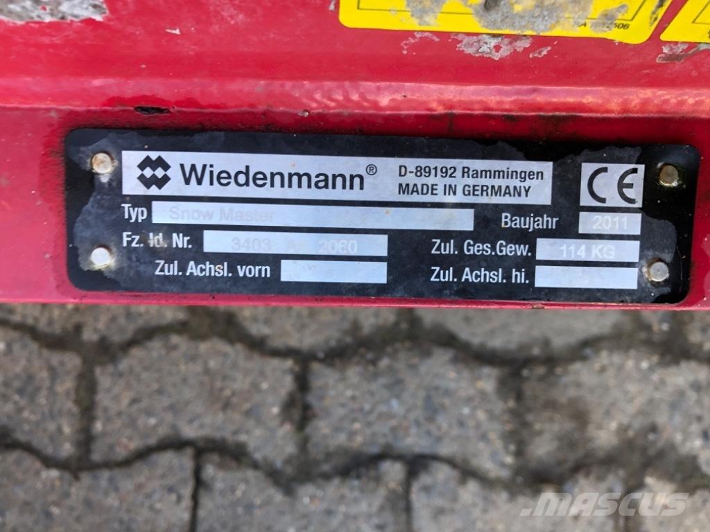 Shibaura ST 324 HST Compact tractors