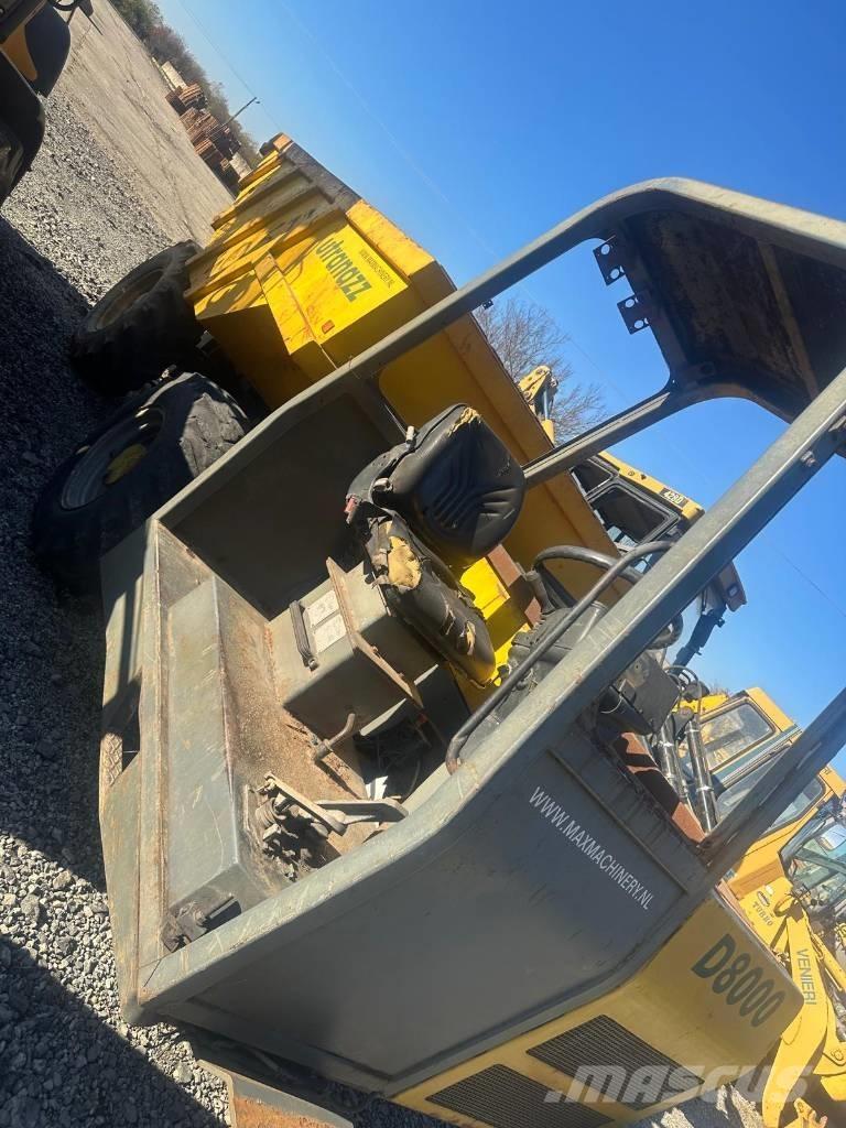  UTRANAZZ D8000 Cabins and interior