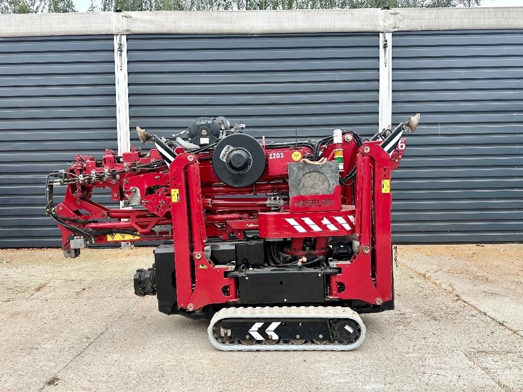 Hoeflon C6 - Full Spec Tracked cranes