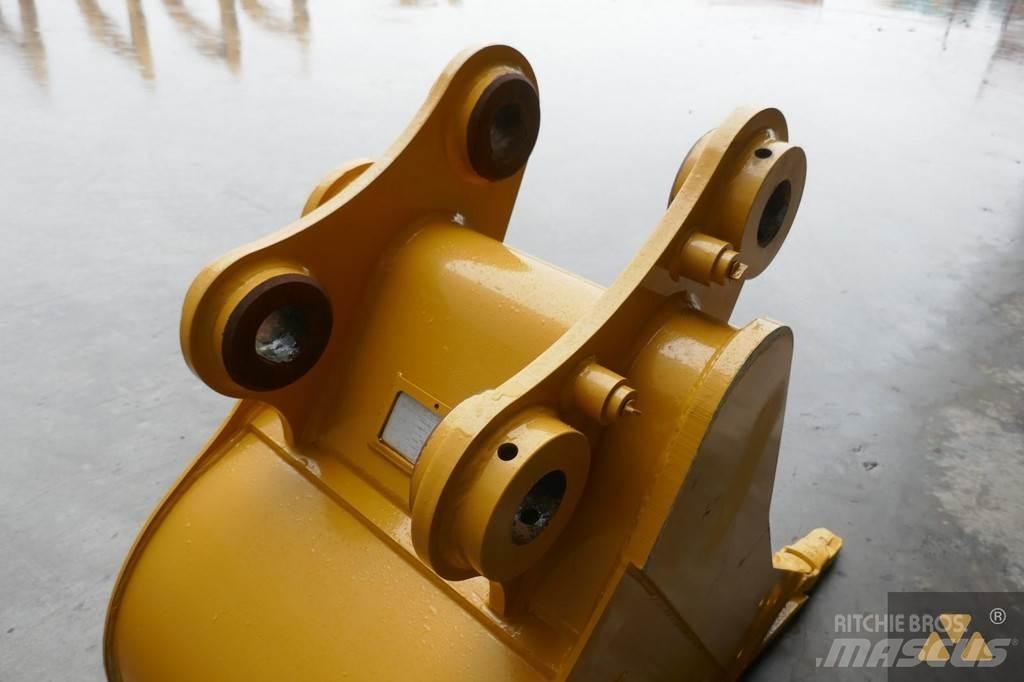 CAT 320 Bucket Buckets