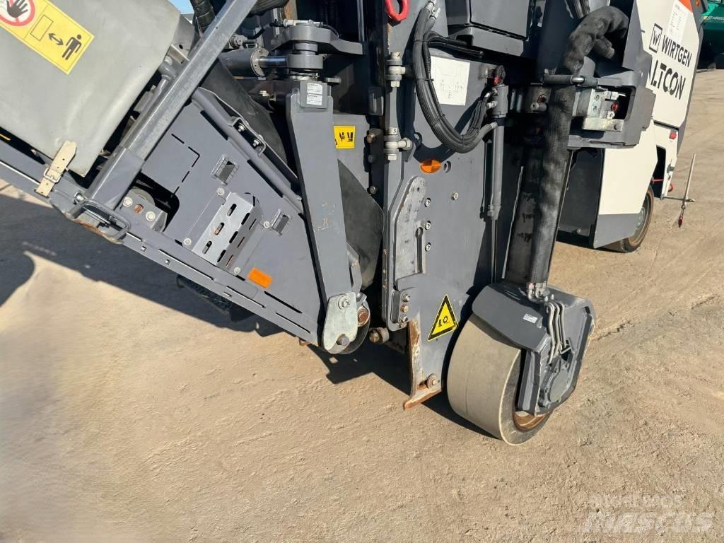 Wirtgen W 50 RI Asphalt cold milling machines