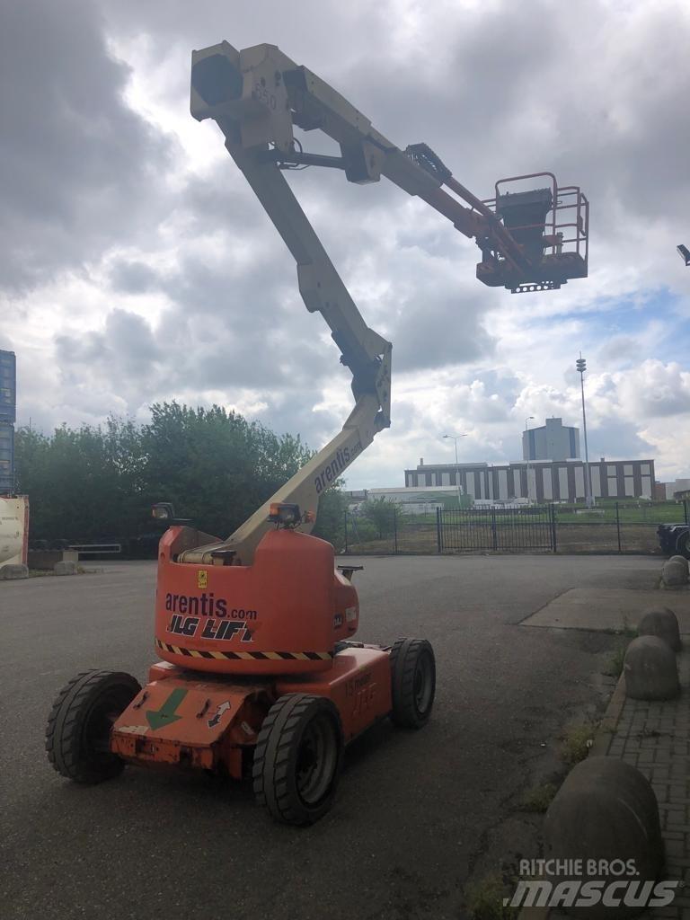 JLG E 450 AJ Articulated boom lifts