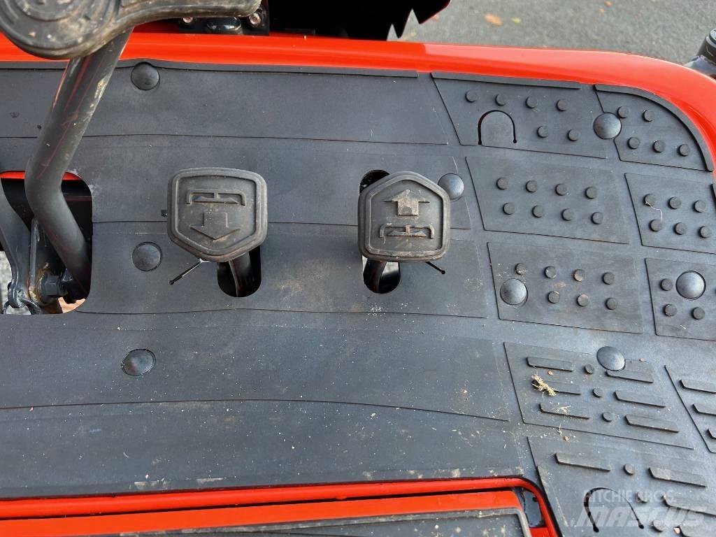 Kubota ZD 1211 Riding mowers