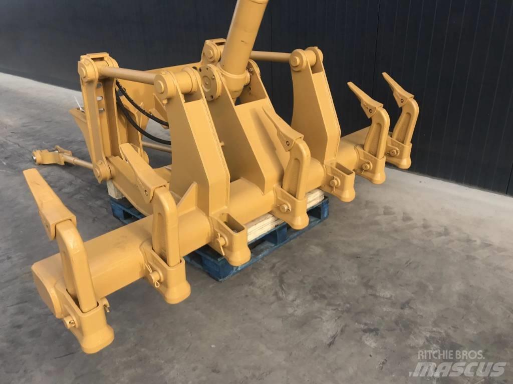 CAT 14H Scarifiers