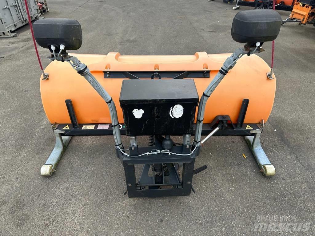 Schmidt SNK21 Snow blades and plows