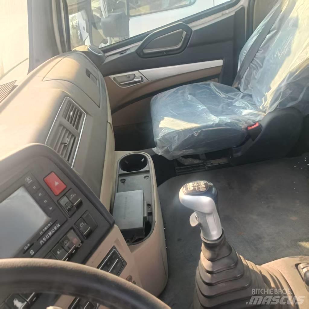 Howo Haohan 371 6X4 Tractor Units