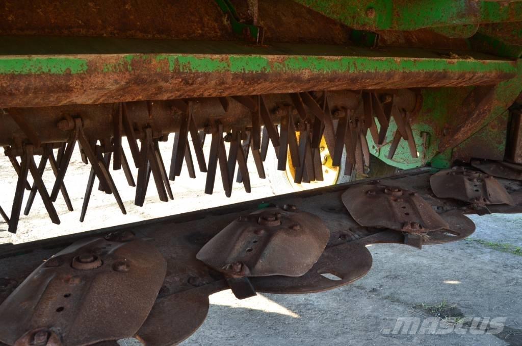 John Deere 530 Mowers