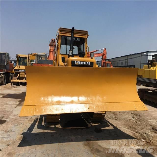 CAT D 6 D Crawler dozers