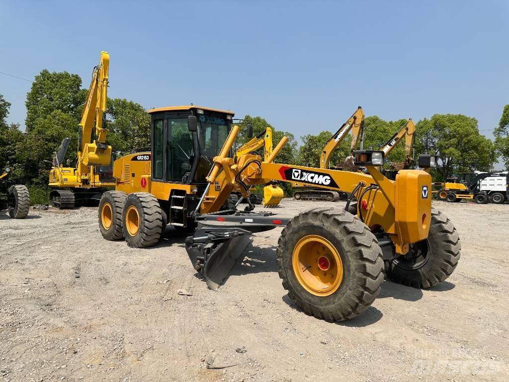XCMG GR 215 Graders