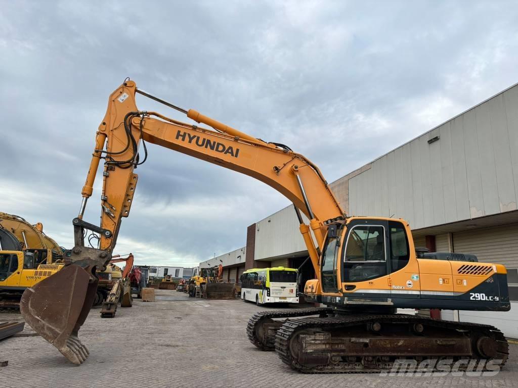 Hyundai 290LC-9 Crawler excavators