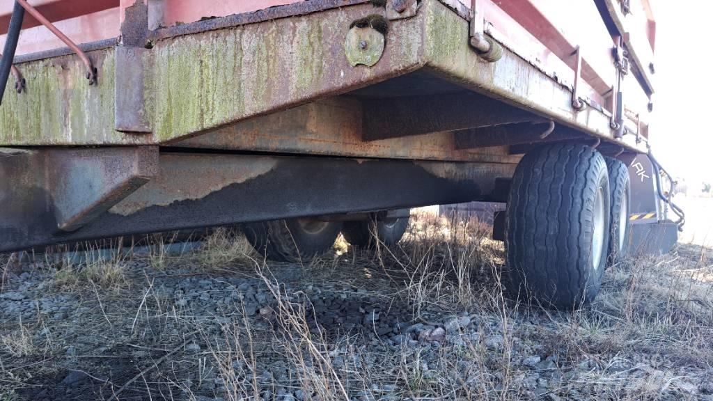 Tuhti M85 Tipper trailers