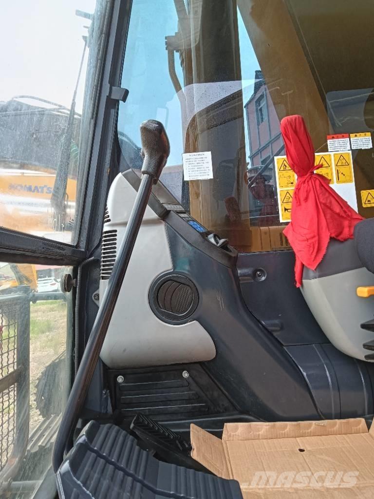 Komatsu PC 360 Crawler excavators