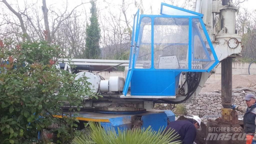 Mait T 13 Surface drill rigs