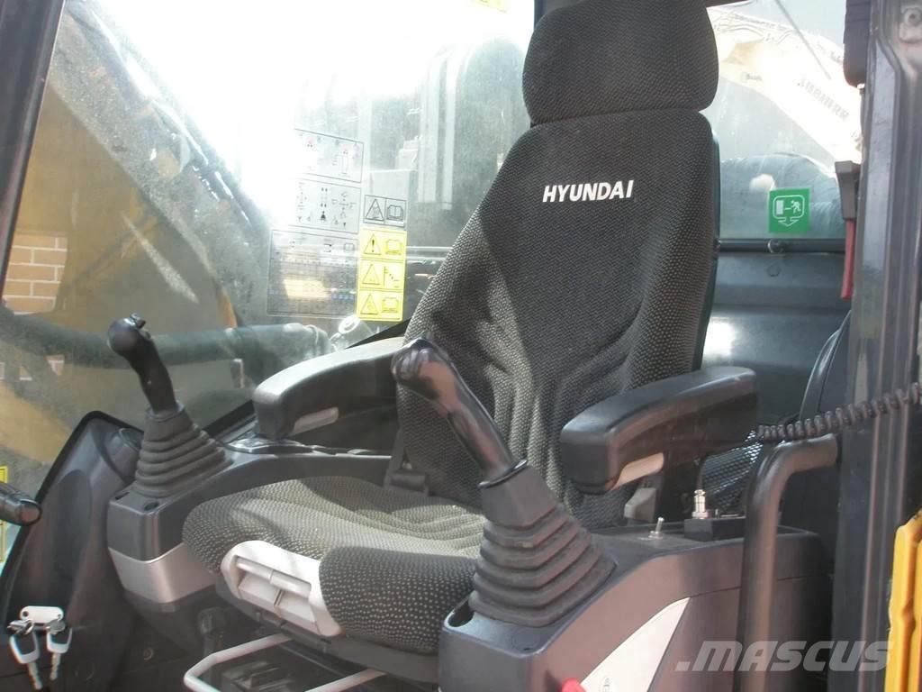 Hyundai HX260LC Crawler excavators