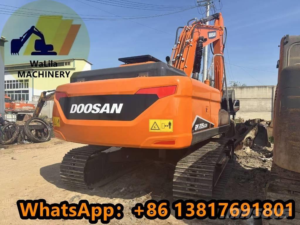 Doosan DX 225 LCA Crawler excavators