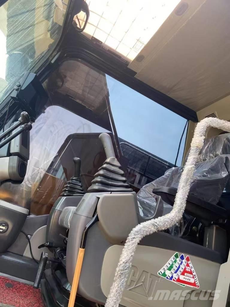 CAT 320D2L Crawler excavators