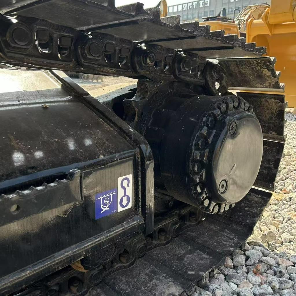 CAT 325D2L Crawler excavators