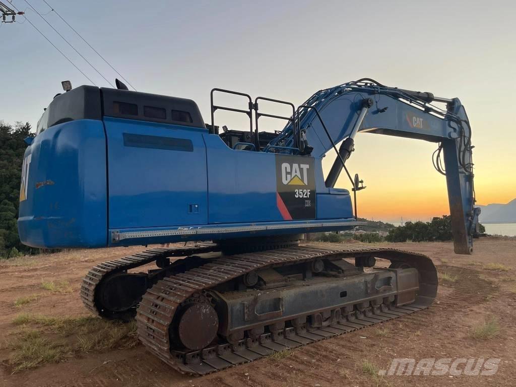 CAT 352 F XE Crawler excavators