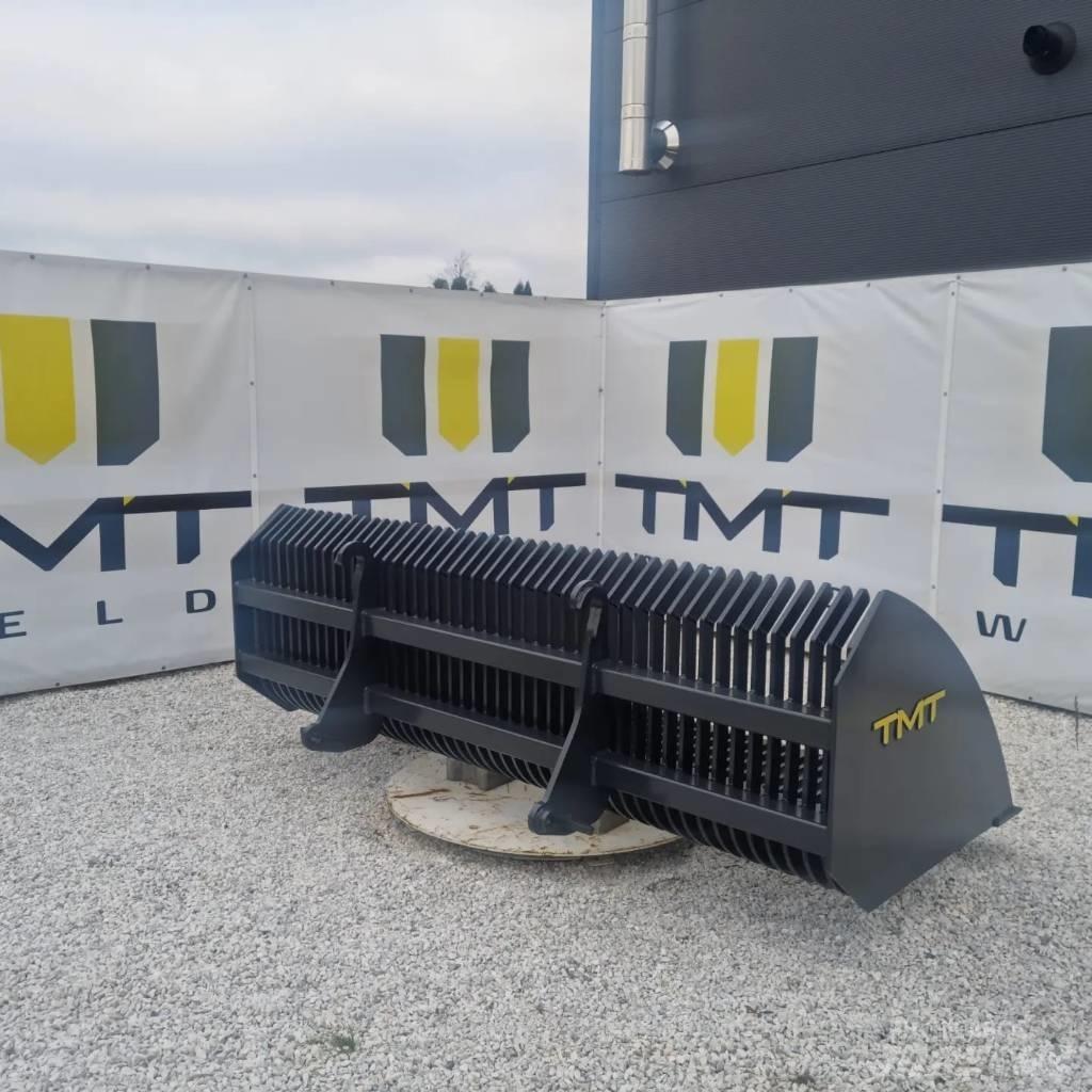 TMT ŁYŻKA AŻUROWA Backhoes