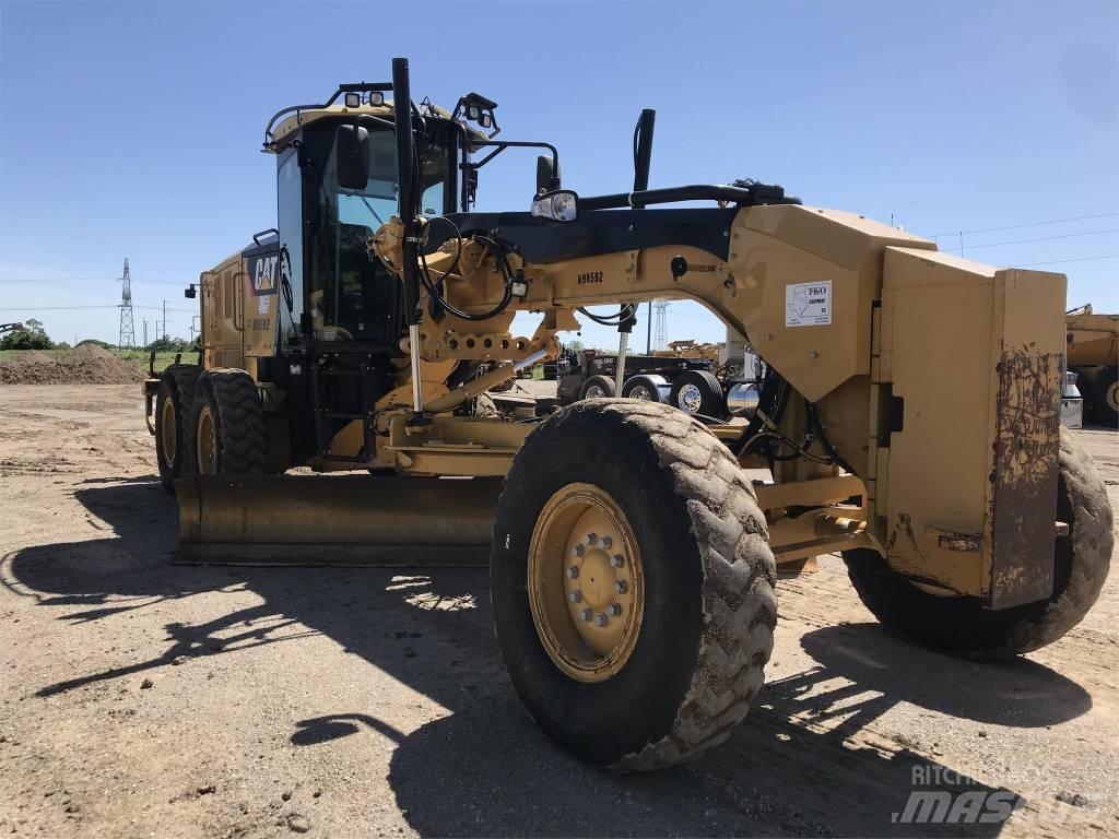 CAT 140m2 VHP Plus Graders