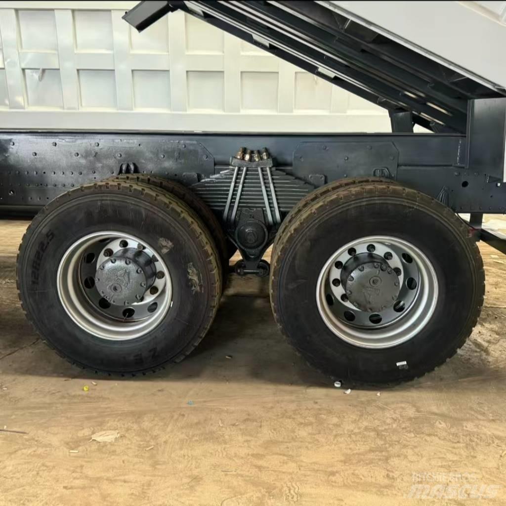 Howo 371 8x4 Tipper trucks
