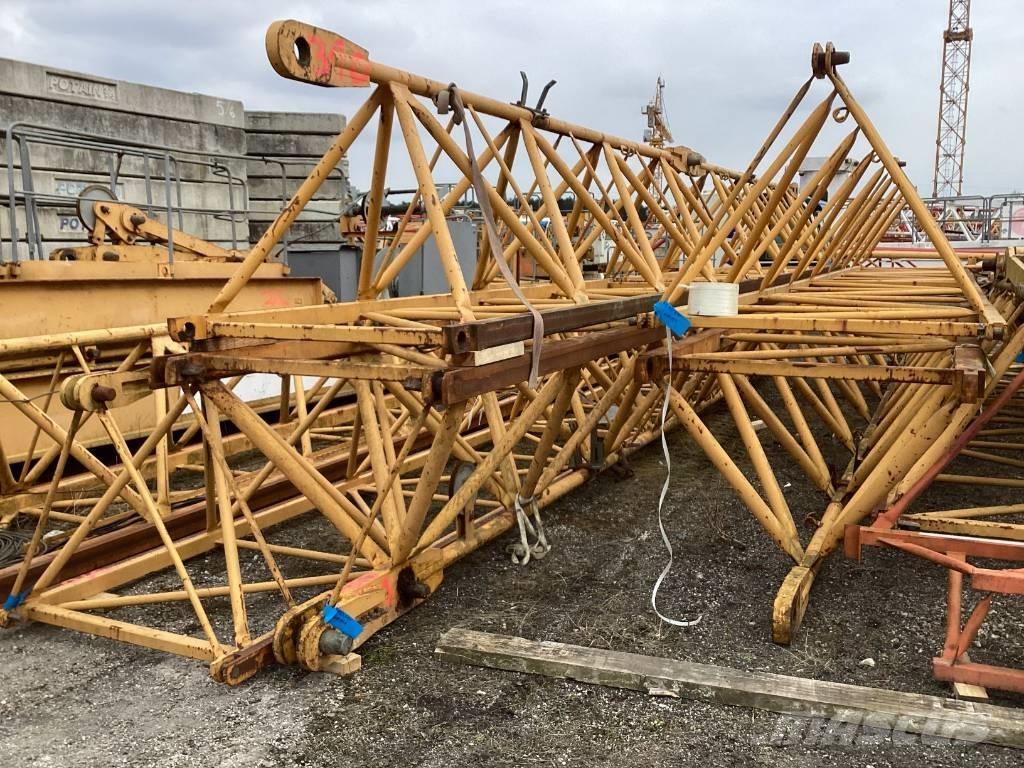 Potain MD 310 B Tower cranes