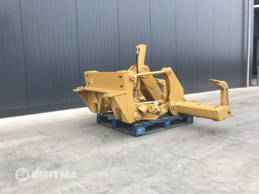 CAT 140G Scarifiers