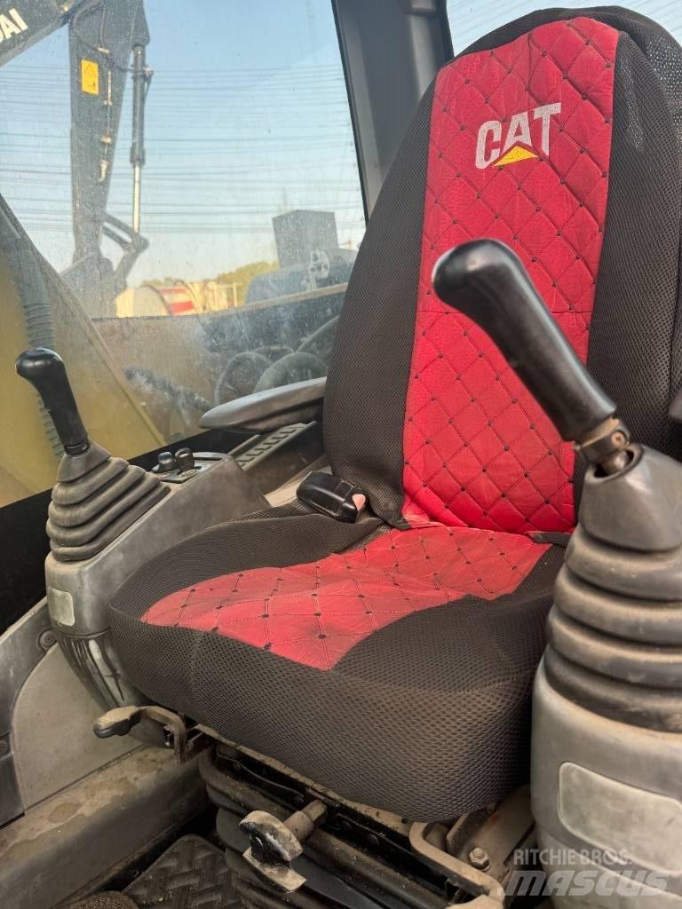 CAT 313 D Wheeled excavators