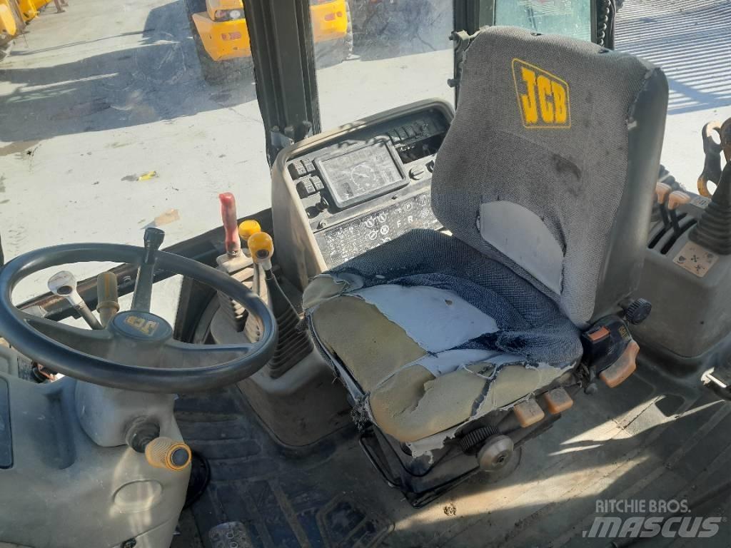 JCB 3 CX Backhoe loaders