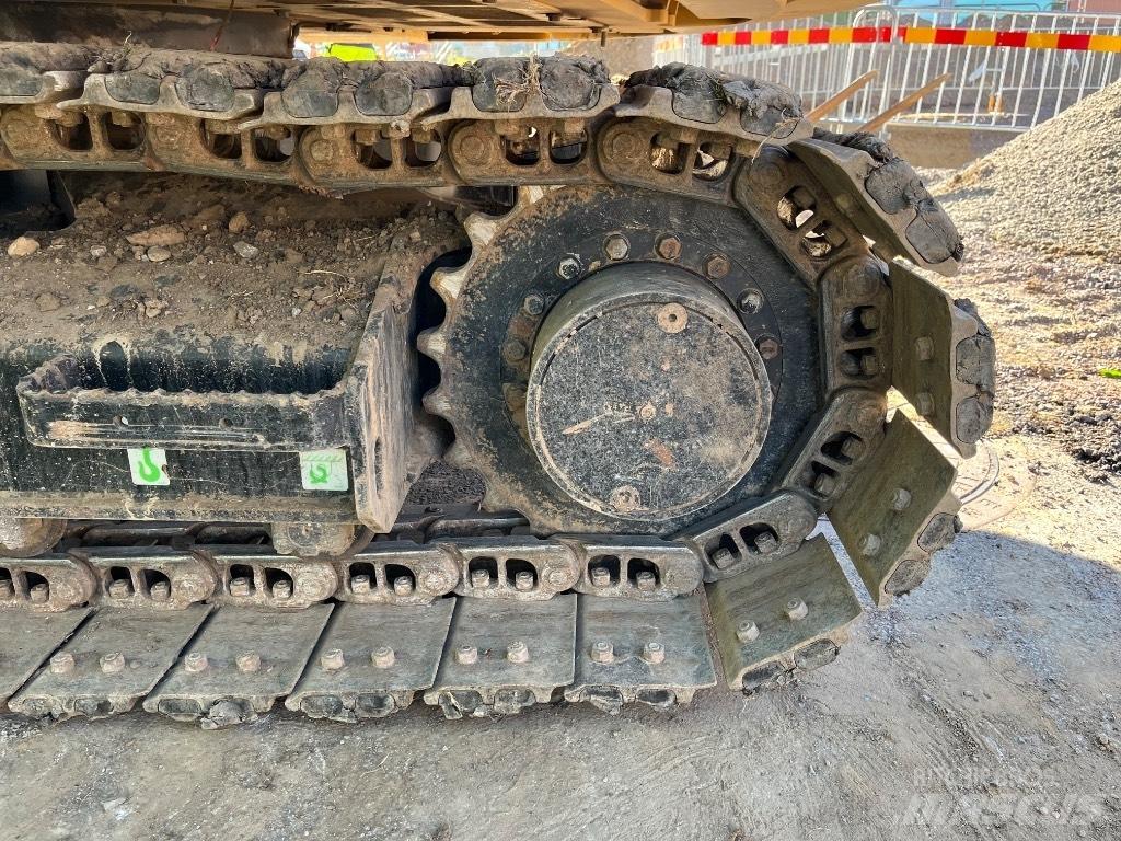 CAT 308 CR Midi excavators  7t - 12t