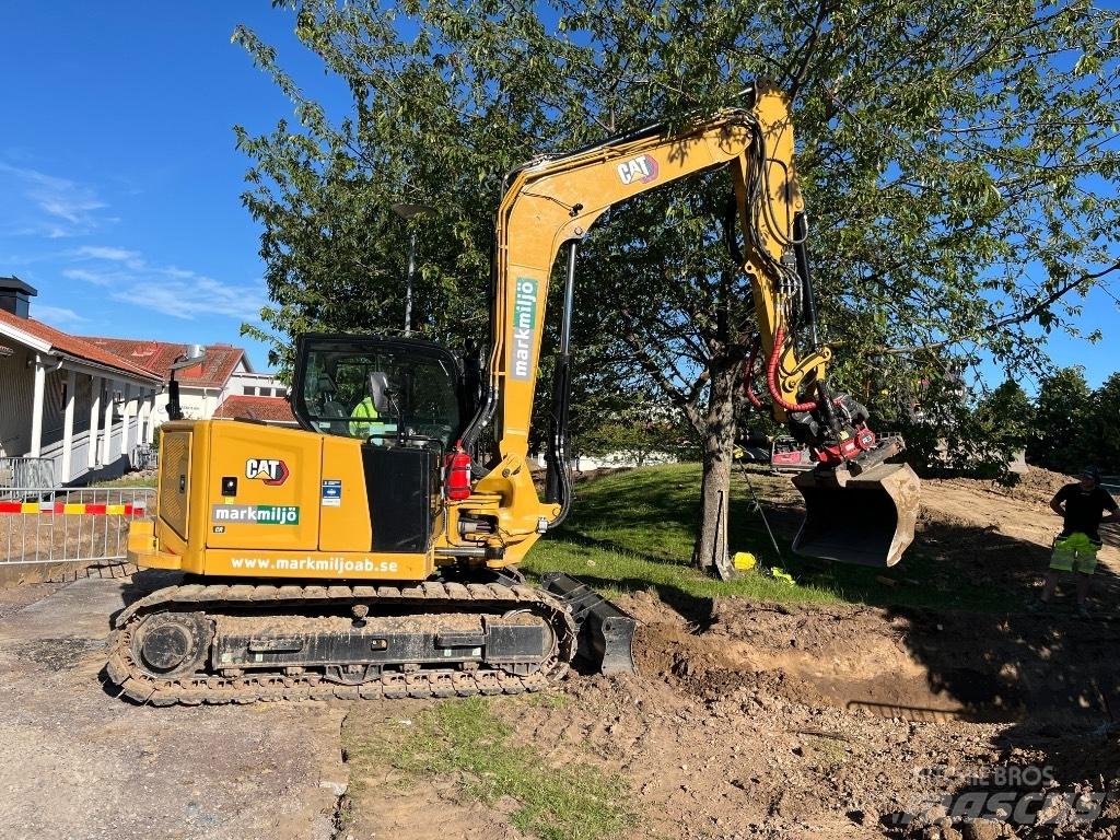 CAT 308 CR Midi excavators  7t - 12t
